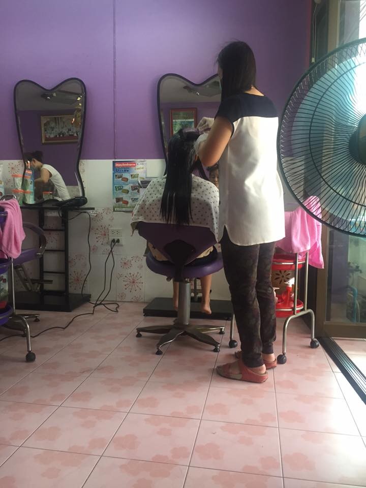 ร้านเสริมสวยนุช 