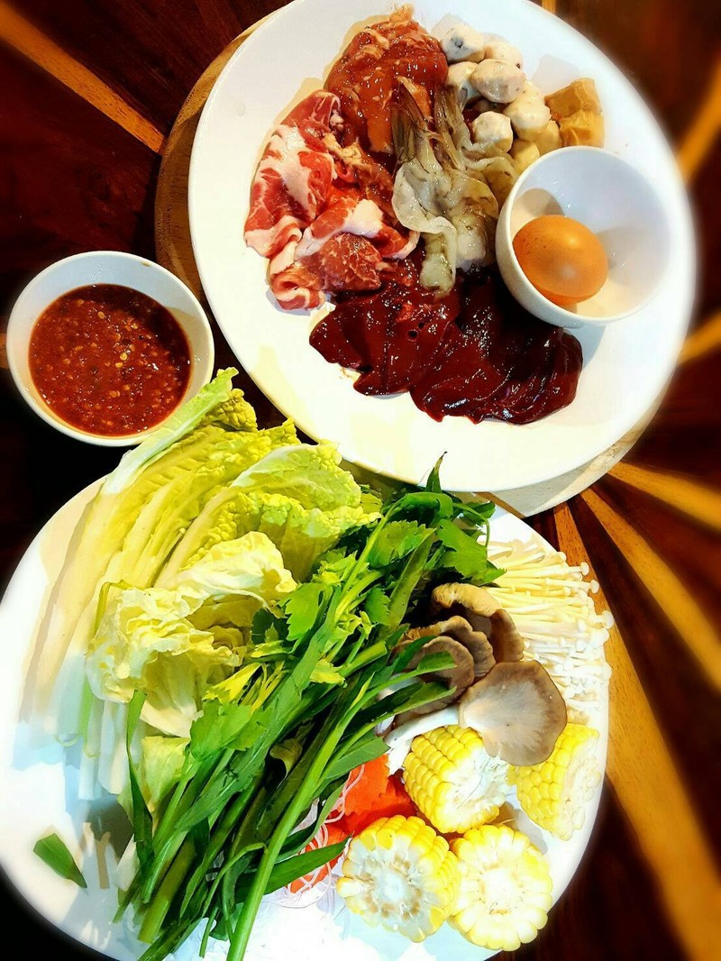 ชุดสุกี้