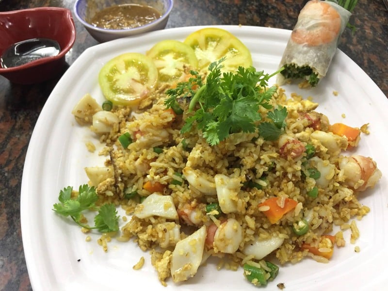ข้าวผัดซีฟูด