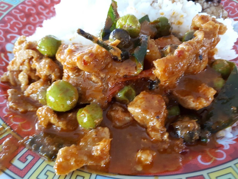 พะแนงหมู