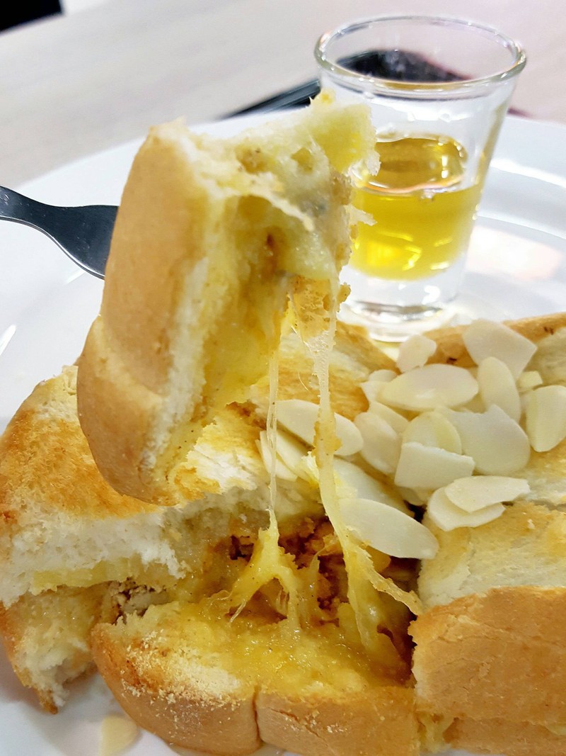 ต๊อกยืดๆ