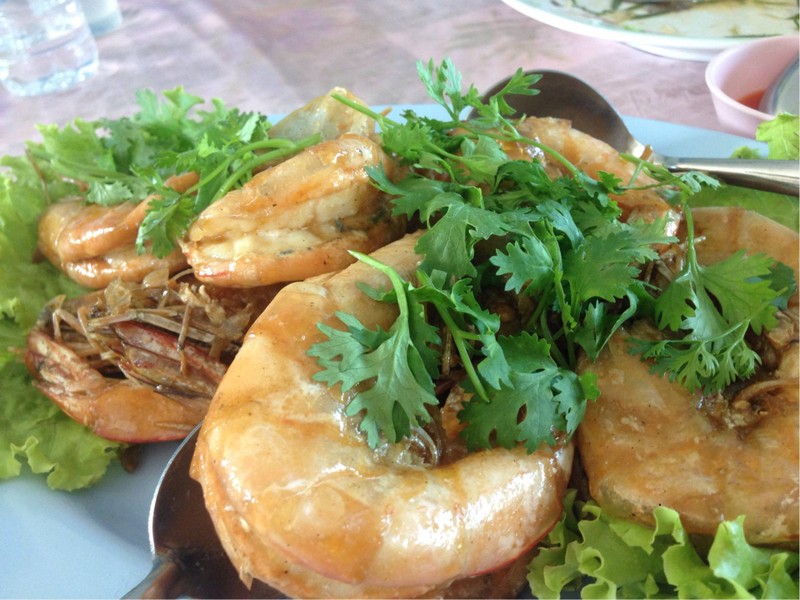 กุ้งแชบ๊วยอบซ๊อสจีน