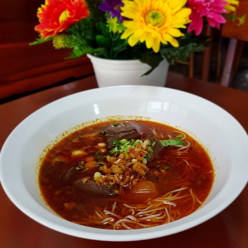 รสเข้มข้นจัดจ้านอร่อย