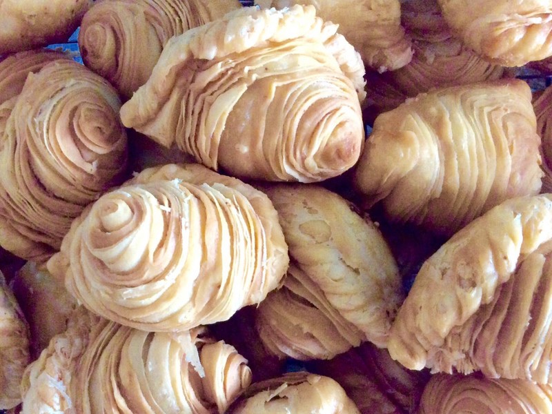 เป็นไส้ที่ได้รับความนิยมสูงสุด หอมเครื่องเทศ ไก่เป็นชิ้น