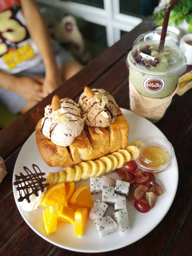 อร่อย ปังแบบกรอบบบ