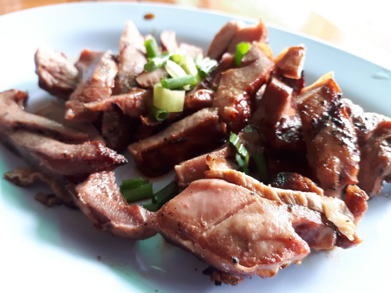 ลิ้นหมูย่าง 