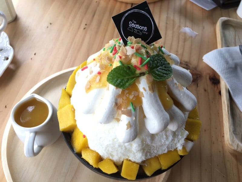 บิงซูมะม่วง ร้าน The Seasons Cafe Wongnai