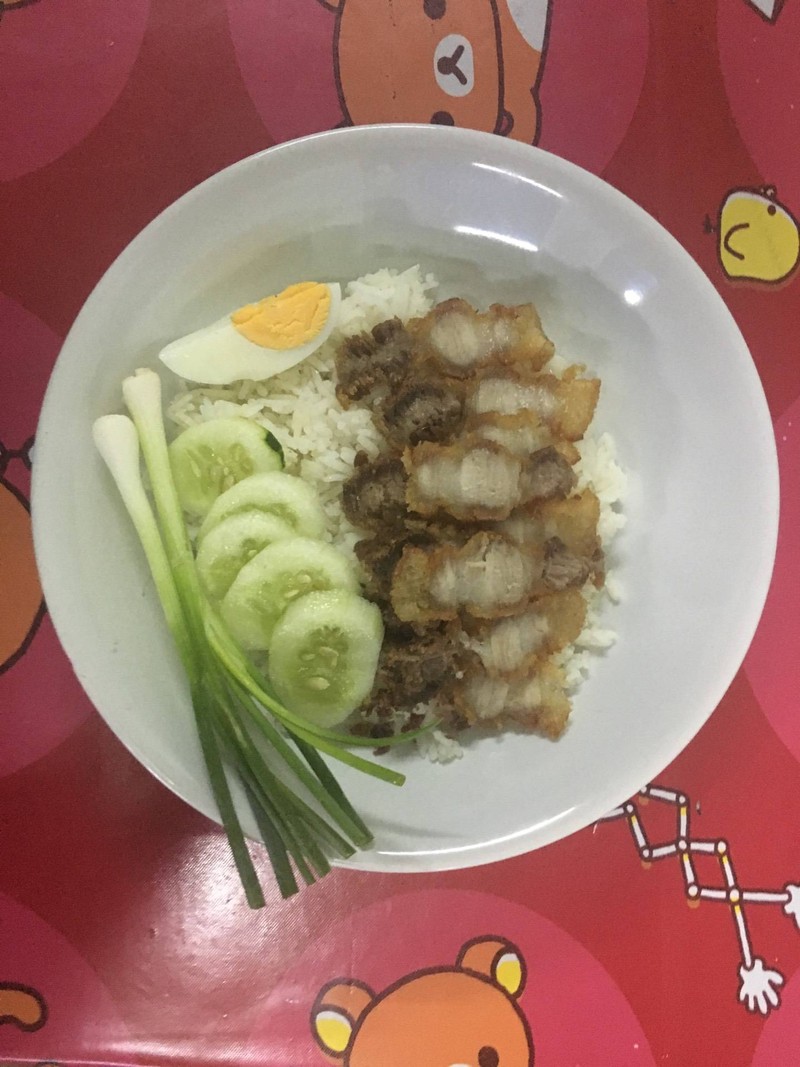 ข้าวหมูกรอบบ
