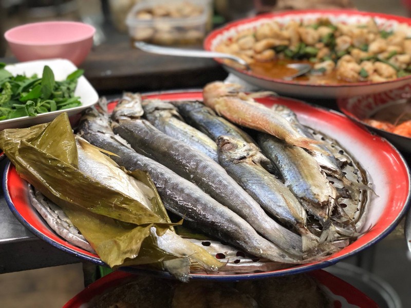  ปลาสด ไม่คาว จิ้มด้วยน้ำจิ้มซีฟูดรสเด็ดอร่อยเหาะ