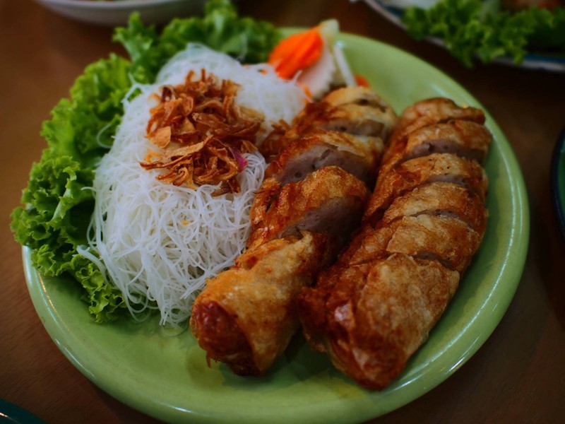 ใส้ทำจากเนื้อปลา เมนูนี้ไม่เคยเห็น ที่ไหน