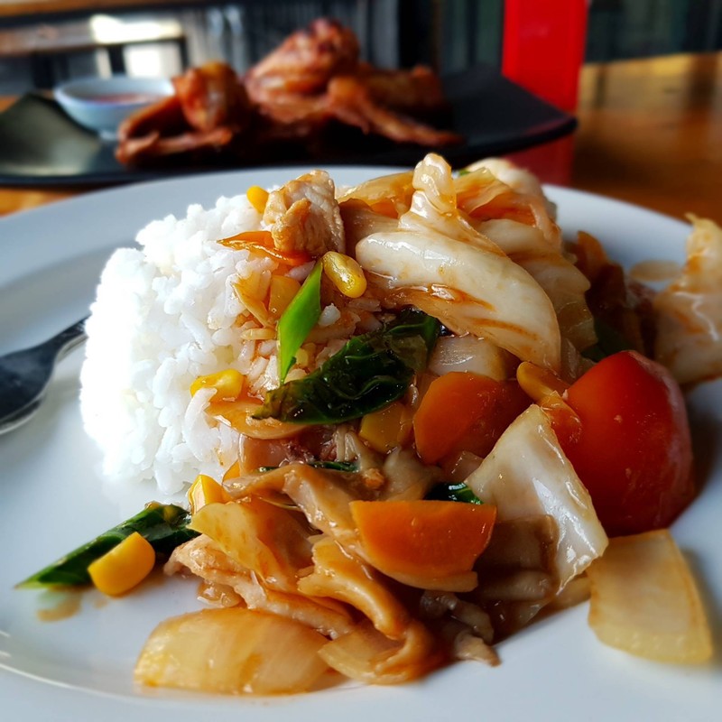 ข้าวผัดผักรวม