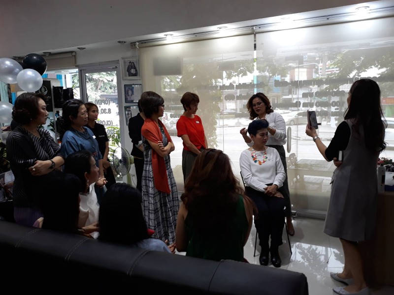 อบรมสอนการเก็บผม