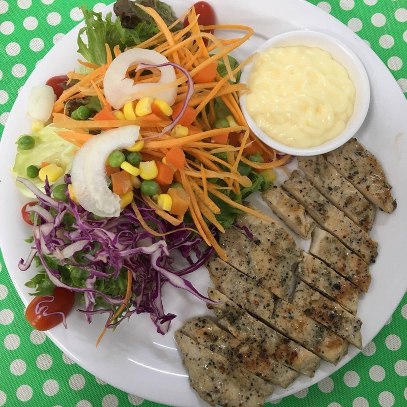 จานใหญ่มาก 59 บาท