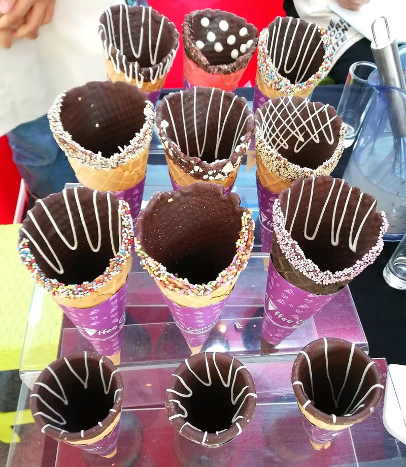 มีให้เลือกหลายแบบ กินฟรีทั้งทีเอาอันใหญ่เลย