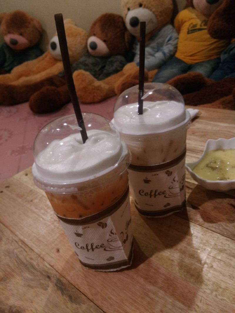 ชานมเย็นกับนมสดคาราเมล รสชาติที่ลงตัว