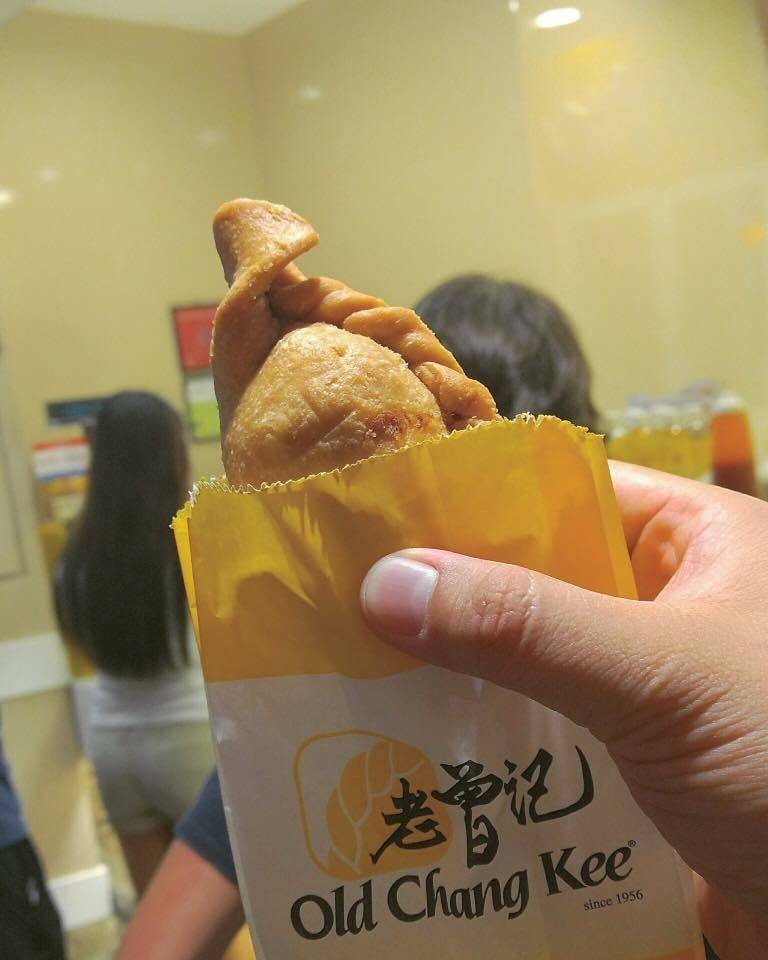 ไส้ไก่ หอมผงกะหรี่ กินตอนร้อนๆอร่อยสุด