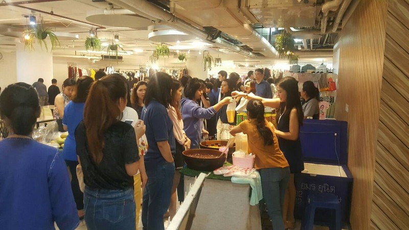 การันตีคุณภาพน้ำส้มด้วยยอดขายเบาๆตามภาพครับ