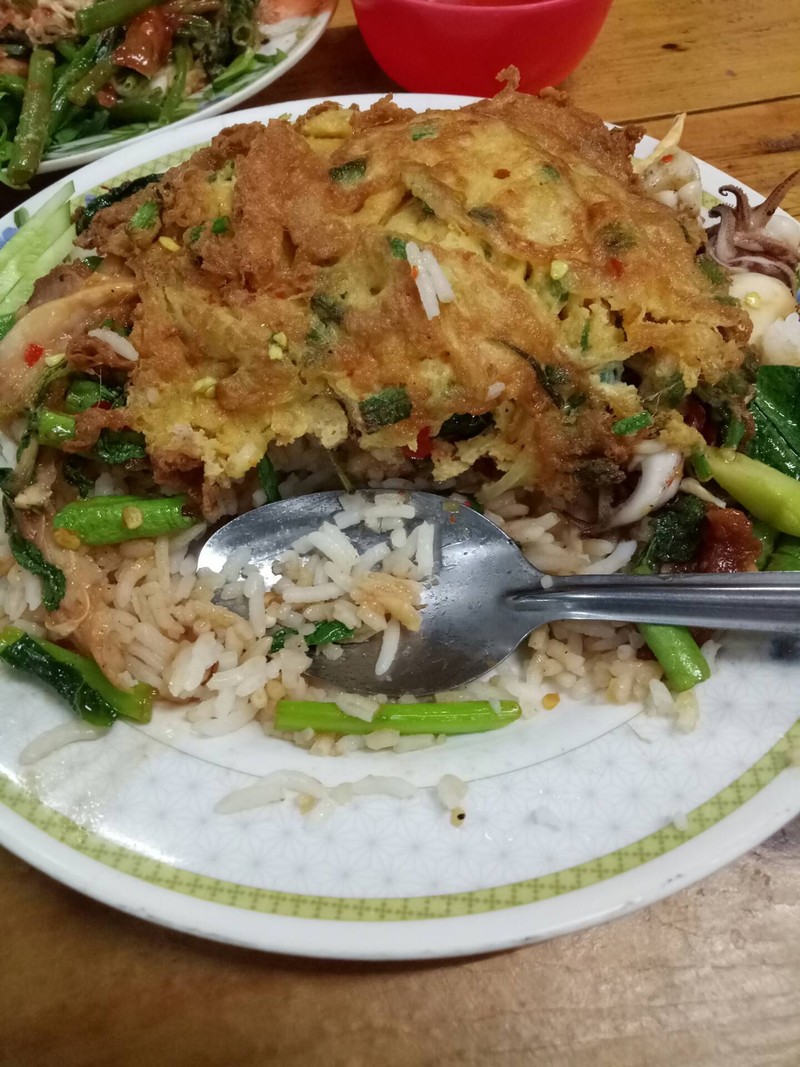 อร่อยมว๊าก...ขอบอกค่ะร้านนี้  ได้เยอะแถมอร่อย. 
