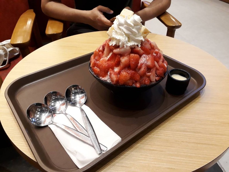 ทานกัน 3 คนไปเลย