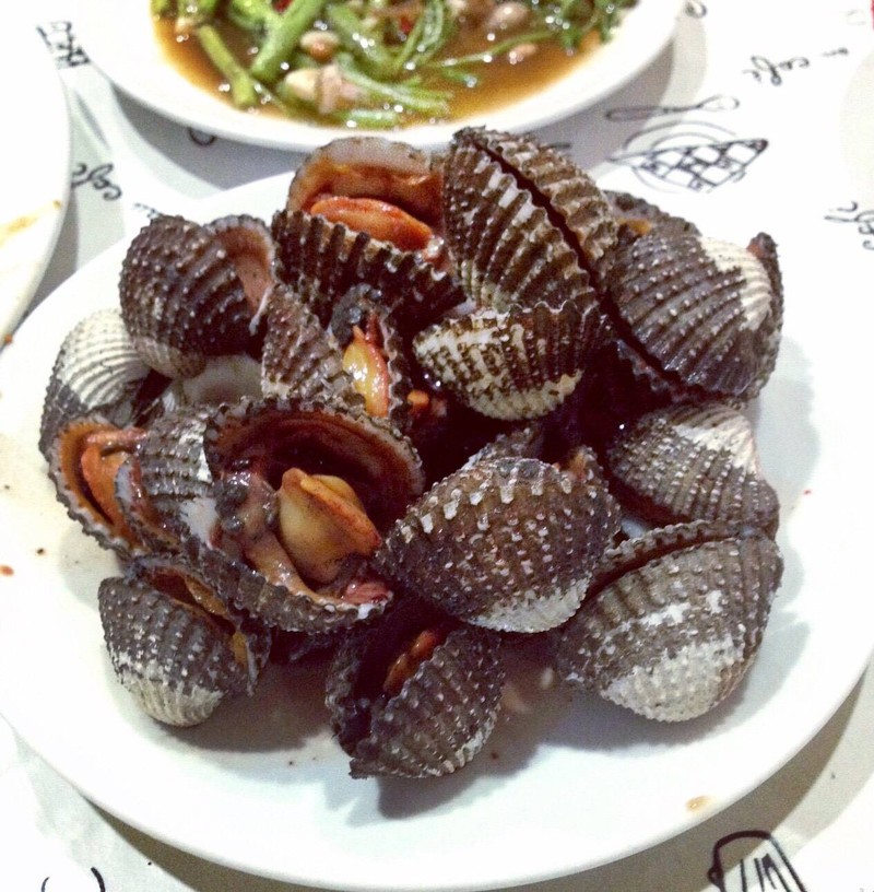 ตัวใหญ่และสดมาก