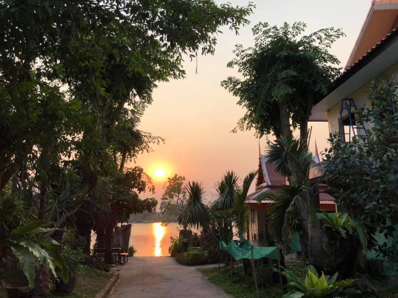 ขอบคุณรูปภาพจาก เรือนไทยบ้านริมน้ำ