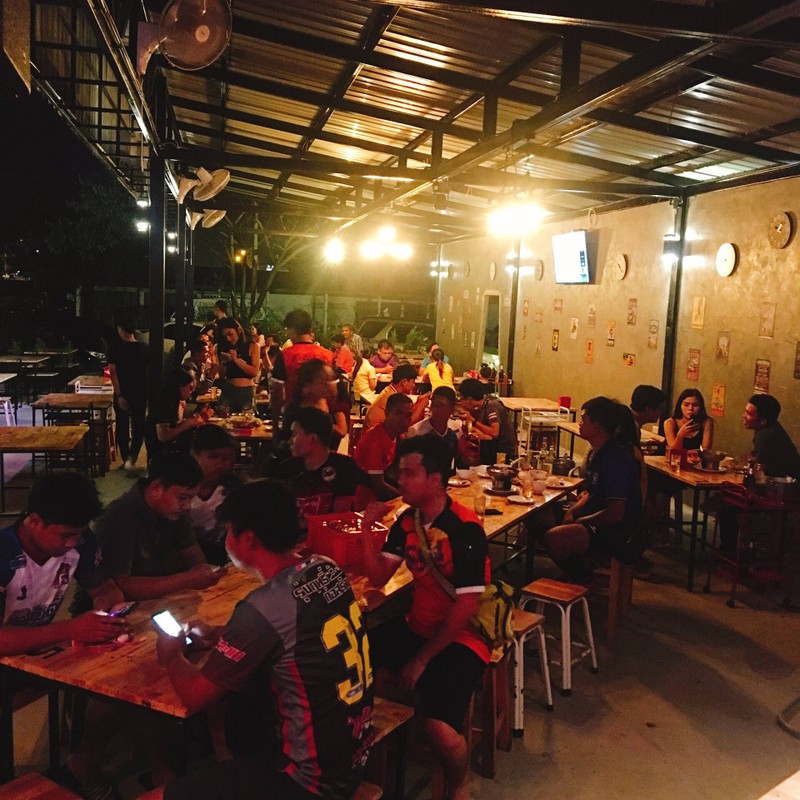ดนตรีสดทุกวัน
