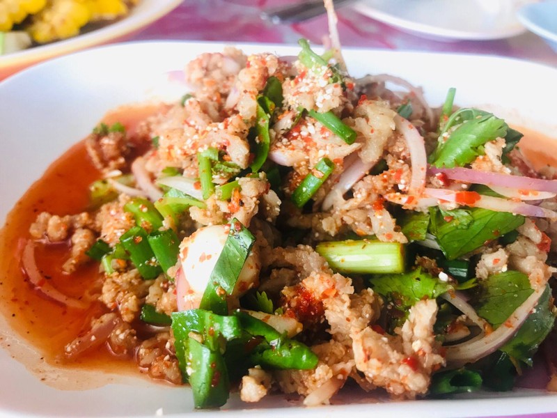 ลาบเนื้อ