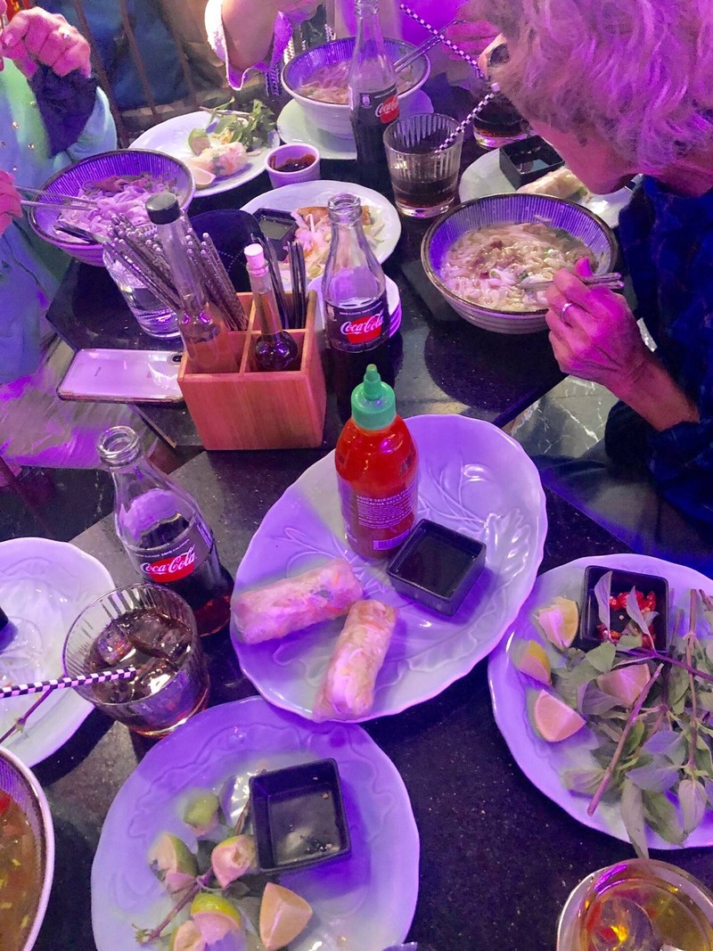 วันนี้ตั้งใจสั่งมาเฉพาะ”เฝอ"กับ”ใจ๋ยอ”