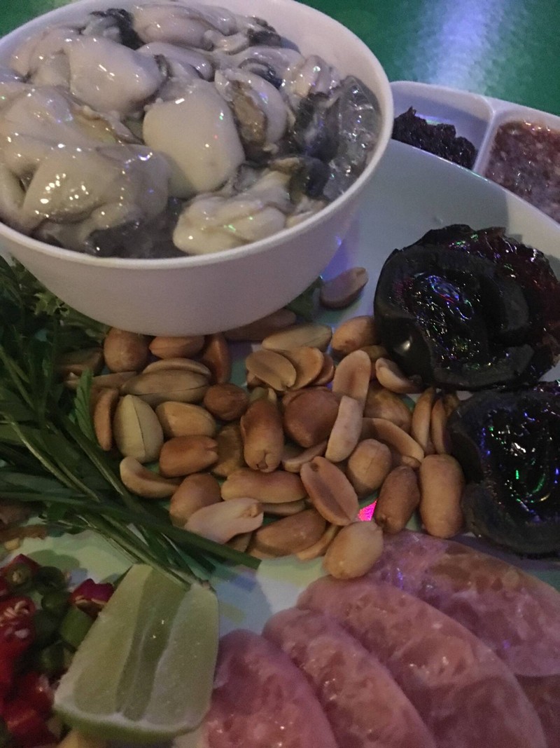 หอยนางรมสดอร่อย