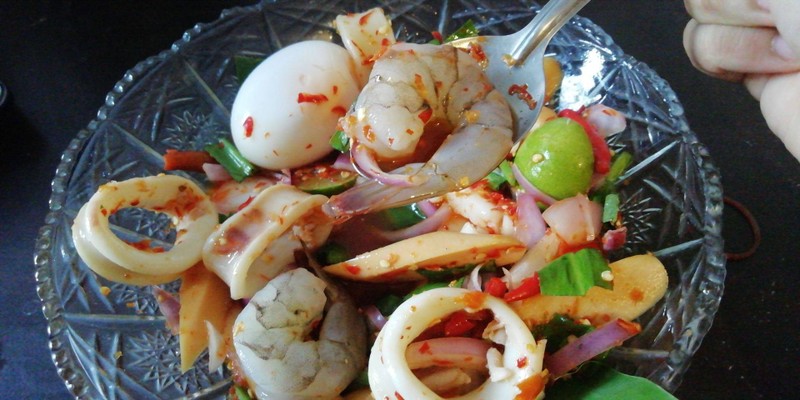 กุ้งสดตัวเน้นๆ 