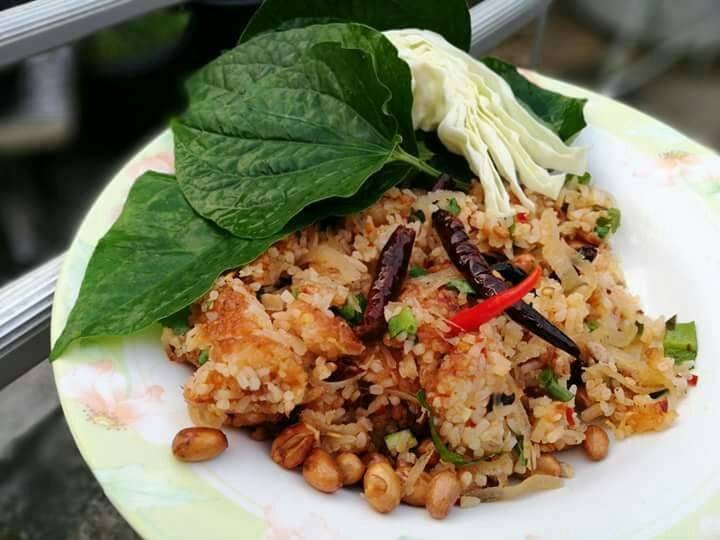 ยำแหนมby suthida farm