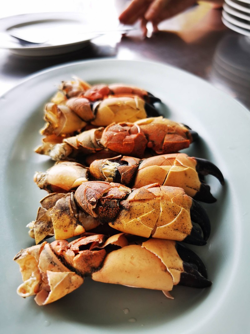 150บาท
เนื้อเหมือนปูทะเลทั่วไปเลย เนื้อหวานนุ่ม