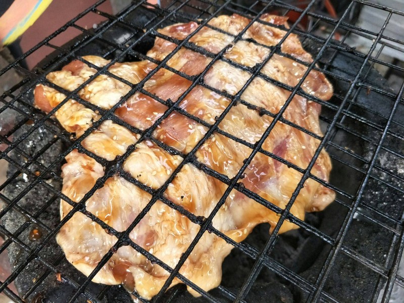 ย่างร้อนๆๆพร้อมเสริฟ