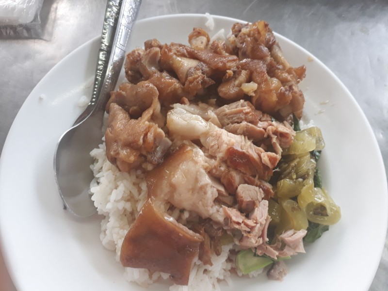 คากิเนื้อหนังราดข้าว