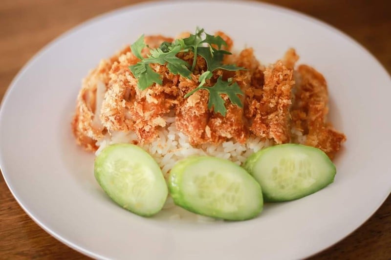 ข้าวไก่ทอด