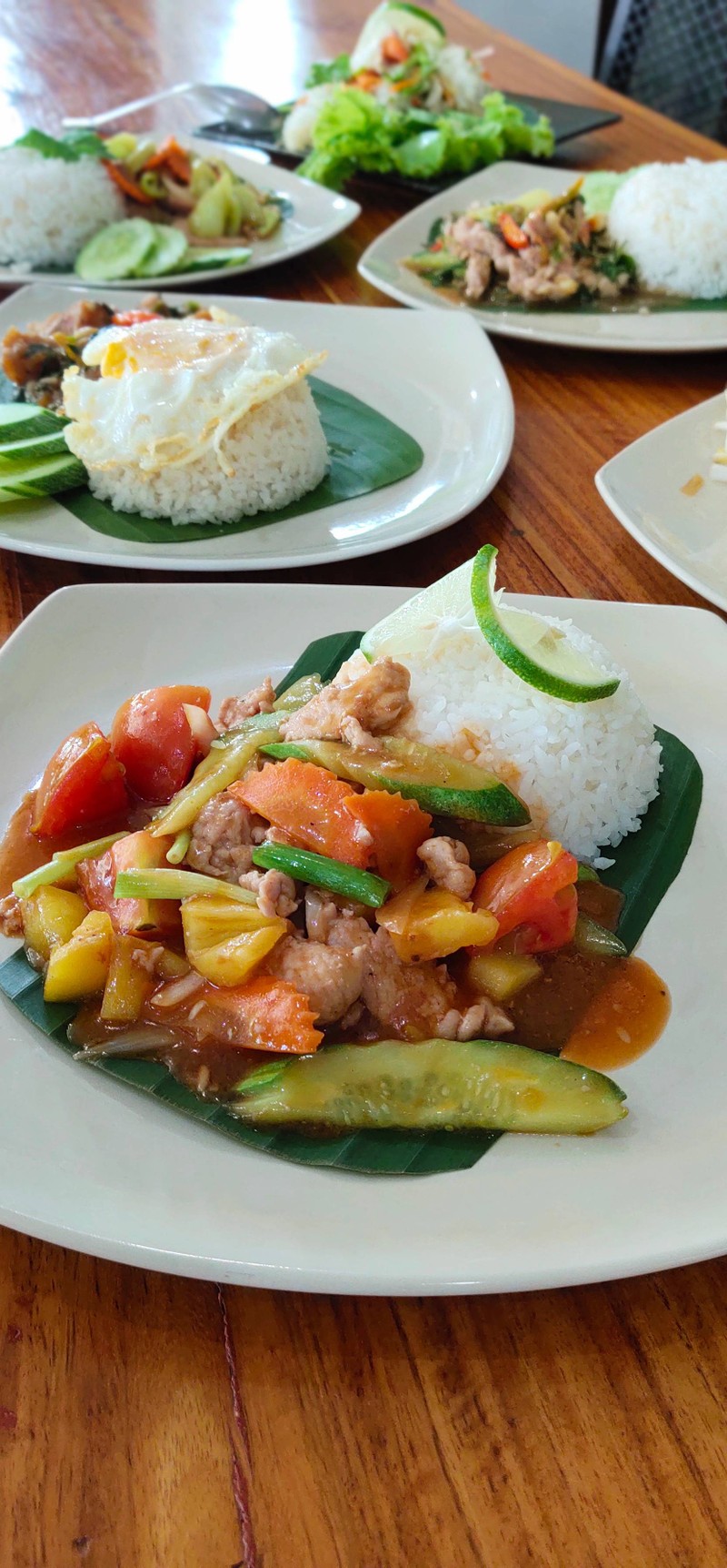 ผัดเปรี้ยวหวาน