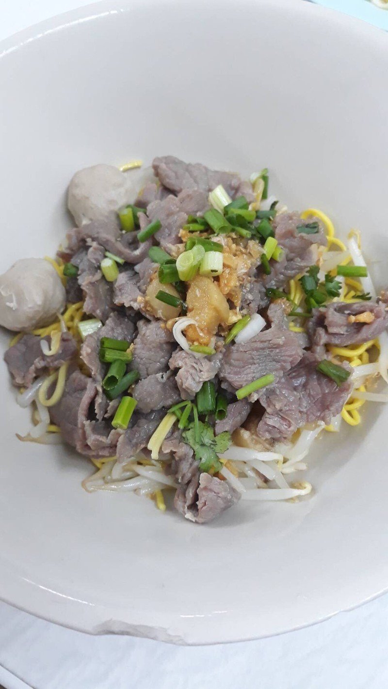 บะหมี่เนื้อ