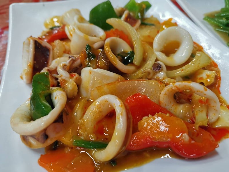 รสชาดหวานๆ​ หมึกสดกรอบมีไข่นุ่มๆอร่อยดี​ สำหรับคนชอบหวานโอเคเลยใครชอบไม่หวานมากส