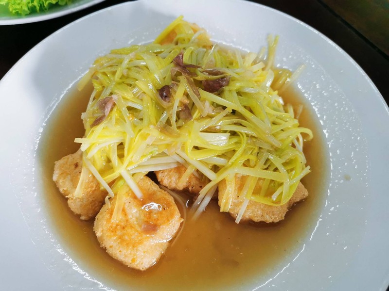 กุยช่ายขาวเต้าหู้หมูสับ