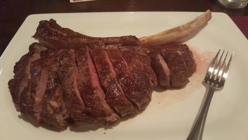 Tommahwk steak