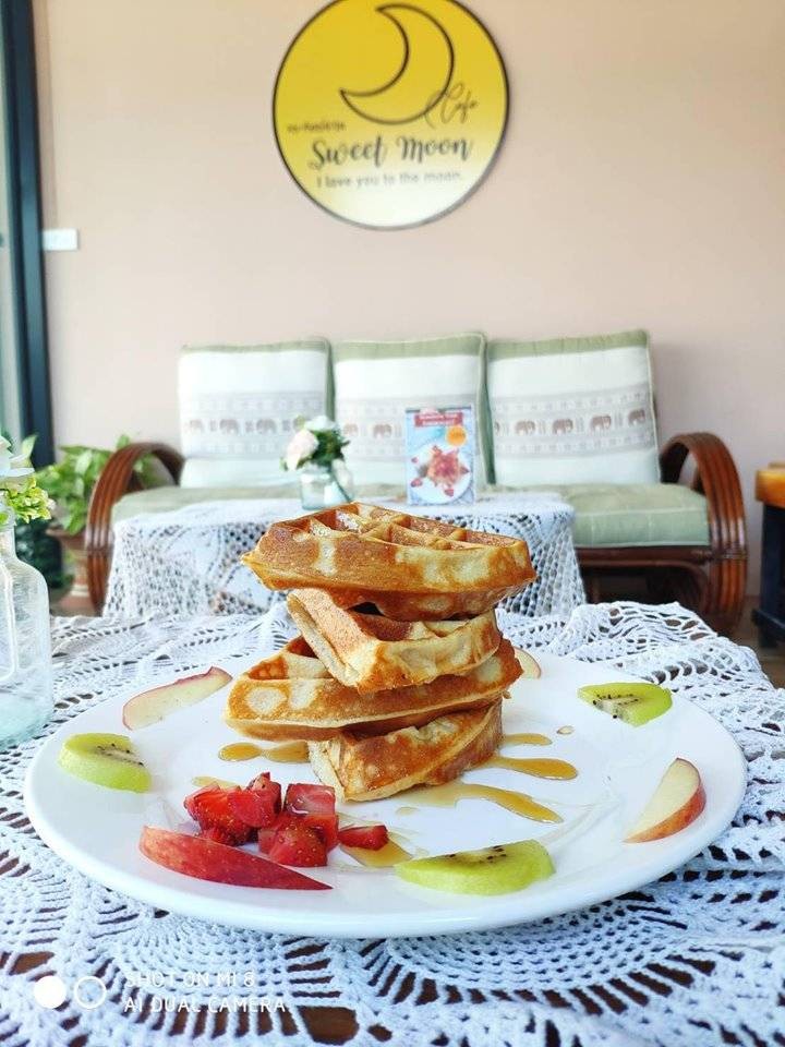 วาฟเฟิลกรอบนอกนุ่มใน เข้ามาในร้านคือกลิ่นหอมชวนกินสุดๆ