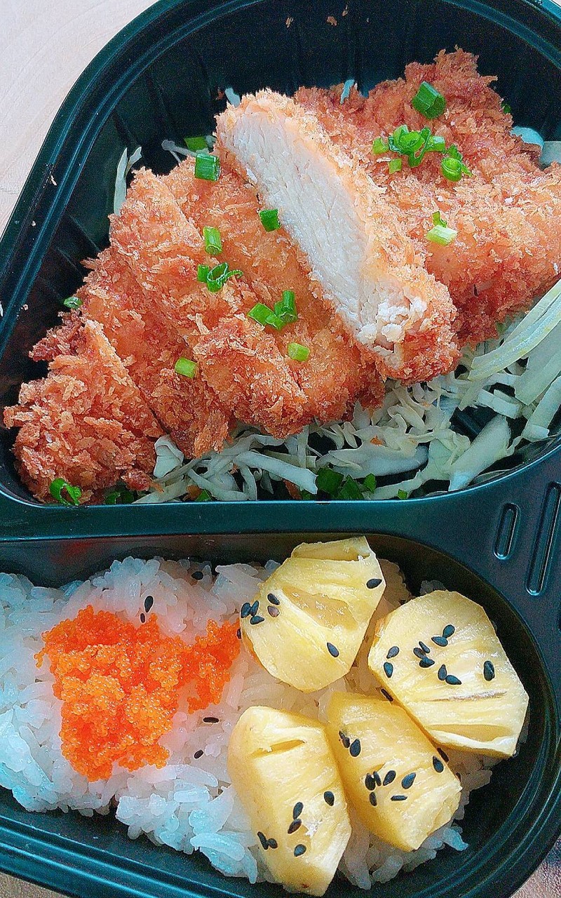 ข้าวหน้าไก่ทอดทงคัตซึ