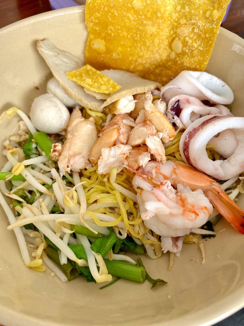 บะหมี่แห้งรวมมิตรทะเล 50-