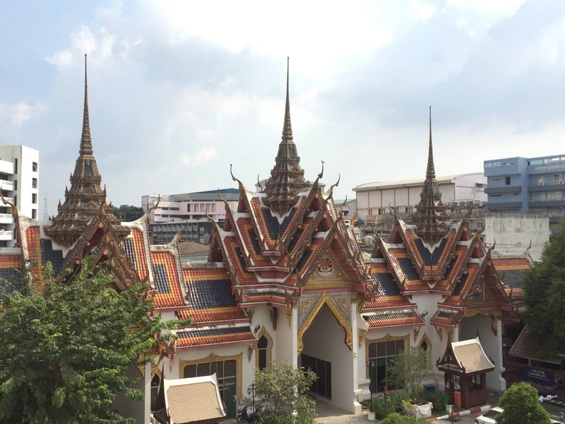 ซุ้มประตูทางเข้าวัด