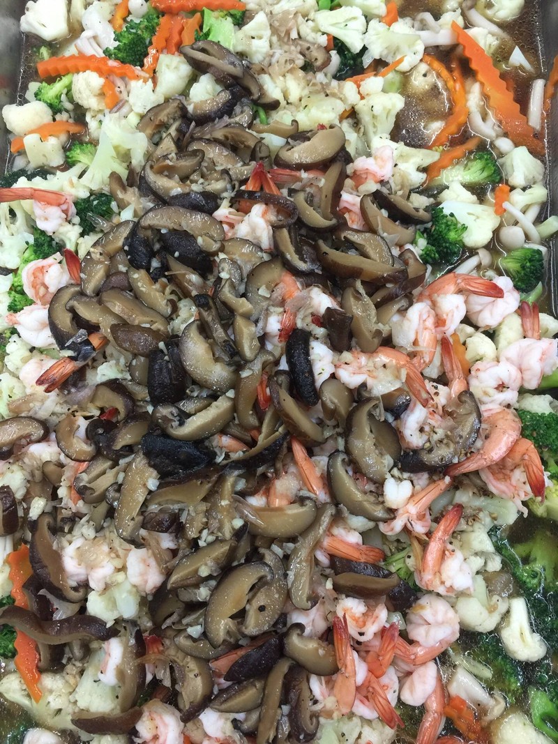 ผัดผักรวม กุ้ง