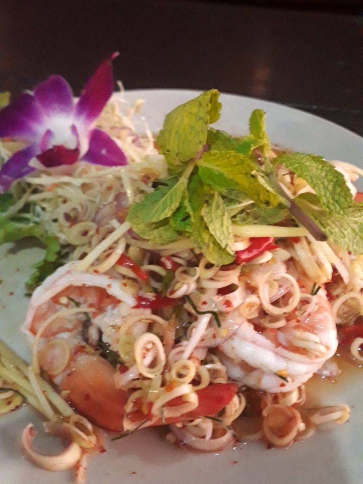 อร่อย กุ้งตัวใหญ่ดีคะ