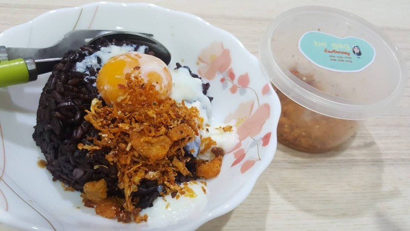 อร่อย ไม่เผ็ดมาก หมูไม่มีน้ำมัน กรอบดีครับ