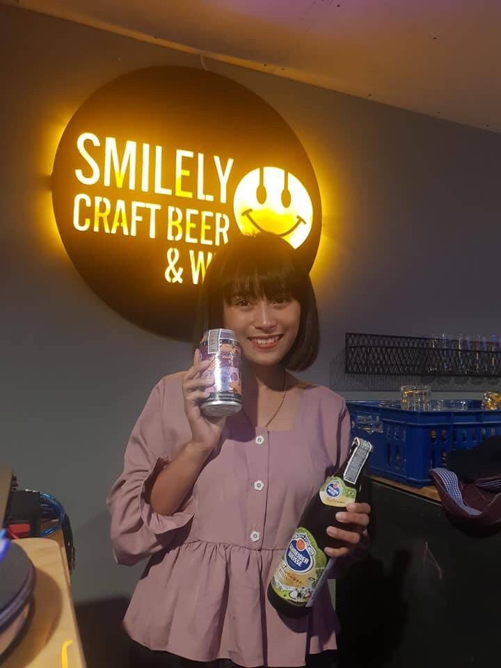 Smilely CraftBeer And Wine ราชบุรี