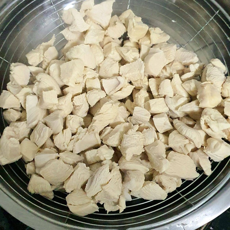 ใช้ไก่สด สะอาด ได้มาตรฐาน คุณลูกค้ามั่นใจได้เราใช้ไก่ของเบทาโกร 