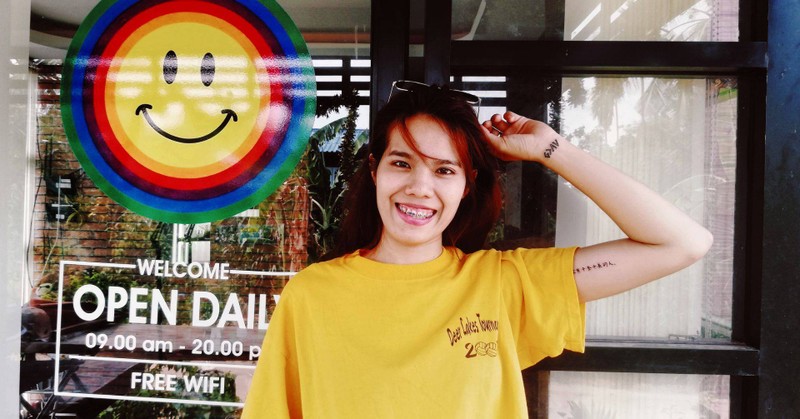 ลูก​ค้ามาไกลจากกทม.ตั้งใจมาสักที่นี่เลย ขอบคุณ​ค่ะ